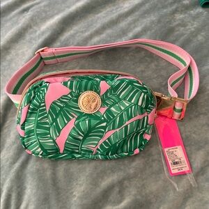 NWT Lilly Pulitzer Jeanie Belt Bag. Protective coverings attached,